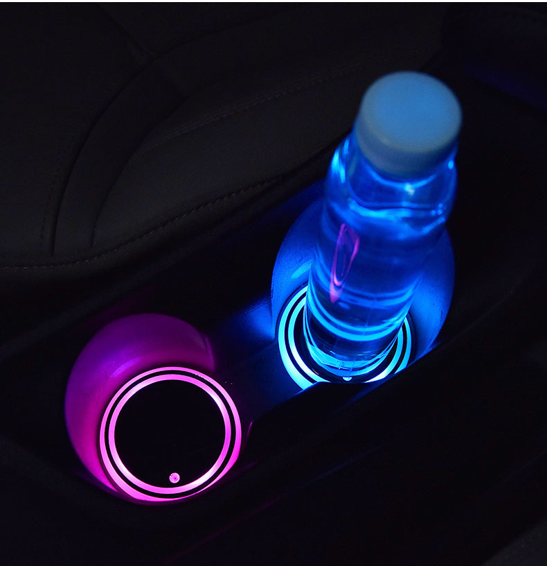 Brillante Coaster Lumínico: Ambiente Vibrante en tu Vehículo